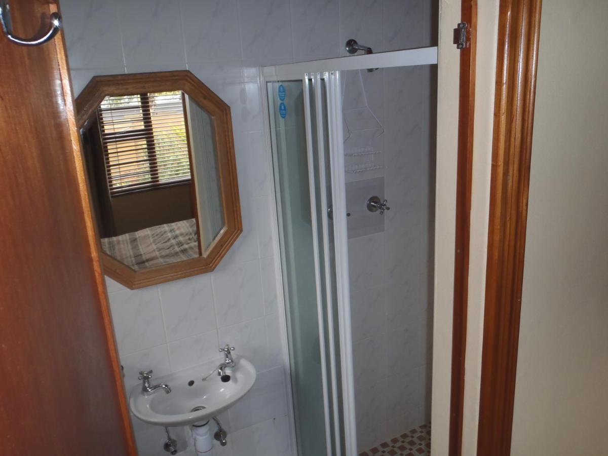 Pentzhaven Guesthouse Тейбл-В'ю Екстер'єр фото